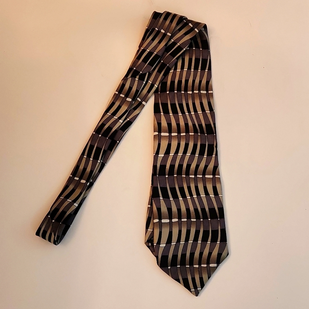 Facets brand tie olive and black
